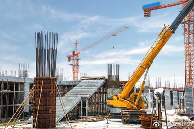 集團型建筑施工企業(yè)數(shù)字化轉(zhuǎn)型應該選哪種方案?